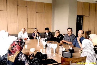 Halal bi halal Mahasiswa/i Minang di Jakarta usia 1970-an....