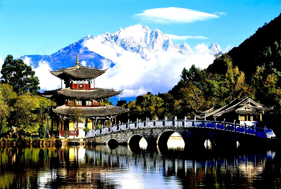 Landscape Yunnan,  "Negeri Awan Selatan", Tiongkok